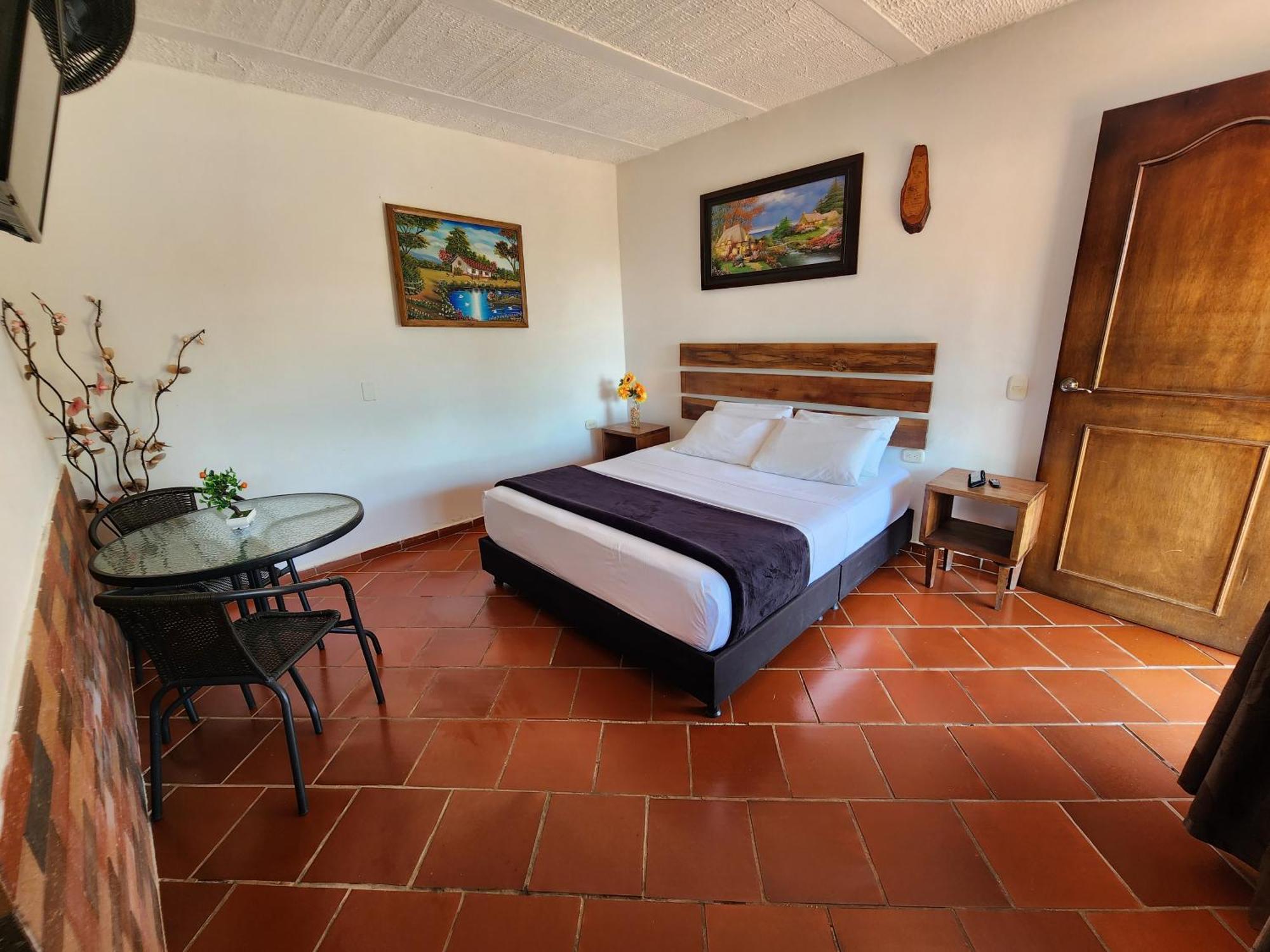 Hotel Campestre Palmas Del Zamorano San Gil Exterior photo